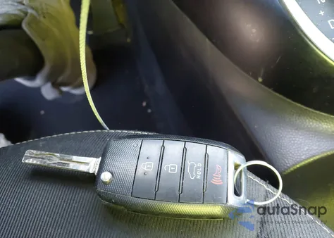 2016 Kia Soul + z USA, uszkodzony, nr VIN KNDJP3A55G7301375